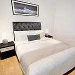 Dublin Castle Apartment